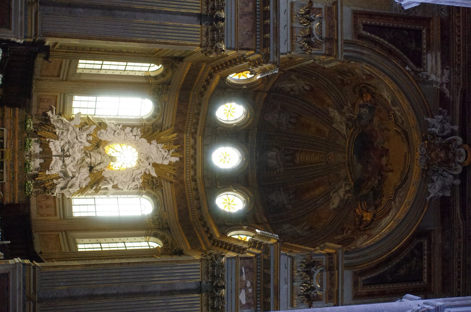 ਭੇਦ ਦੇ Cathedral ਦੇ ਨੈਪਲ੍ਜ਼: ਲੋਹੇ ਪੱਟੀ - Napoli | Secret World Trip Planner