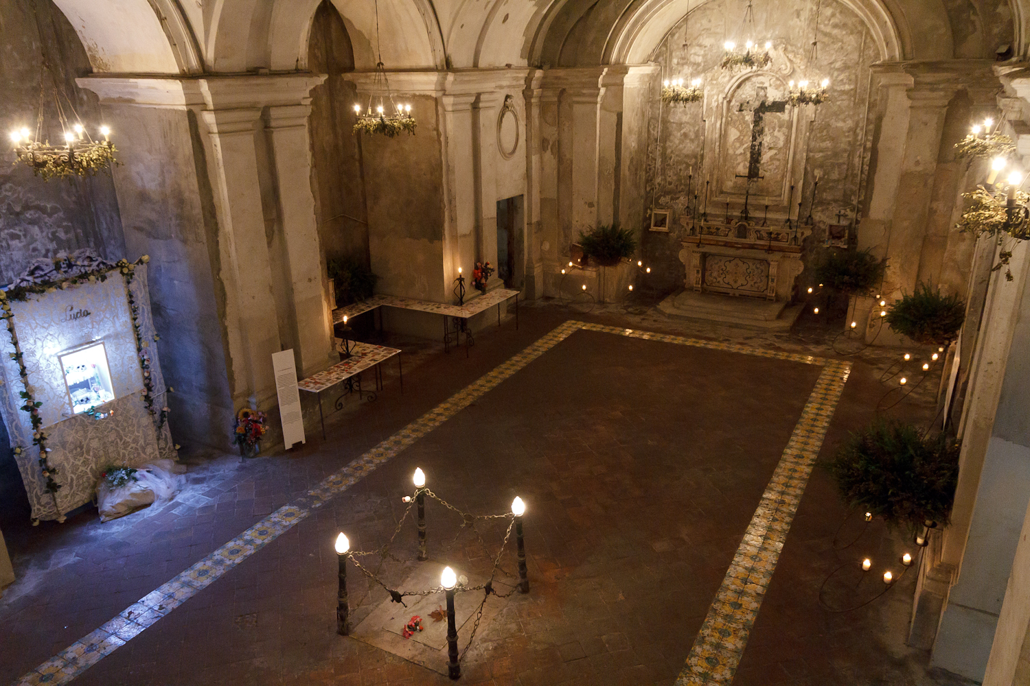 Arkodagi Santa Mariya delle Anime del Purgatorio cherkovi - Napoli | Secret World Trip Planner