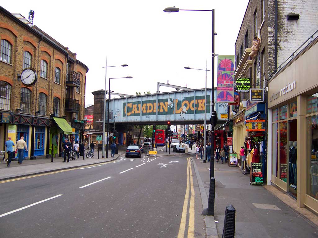Camden Market|食べる、飲む、ショップ＆ロンドンのダンス - Camden Town | Secret World Trip Planner