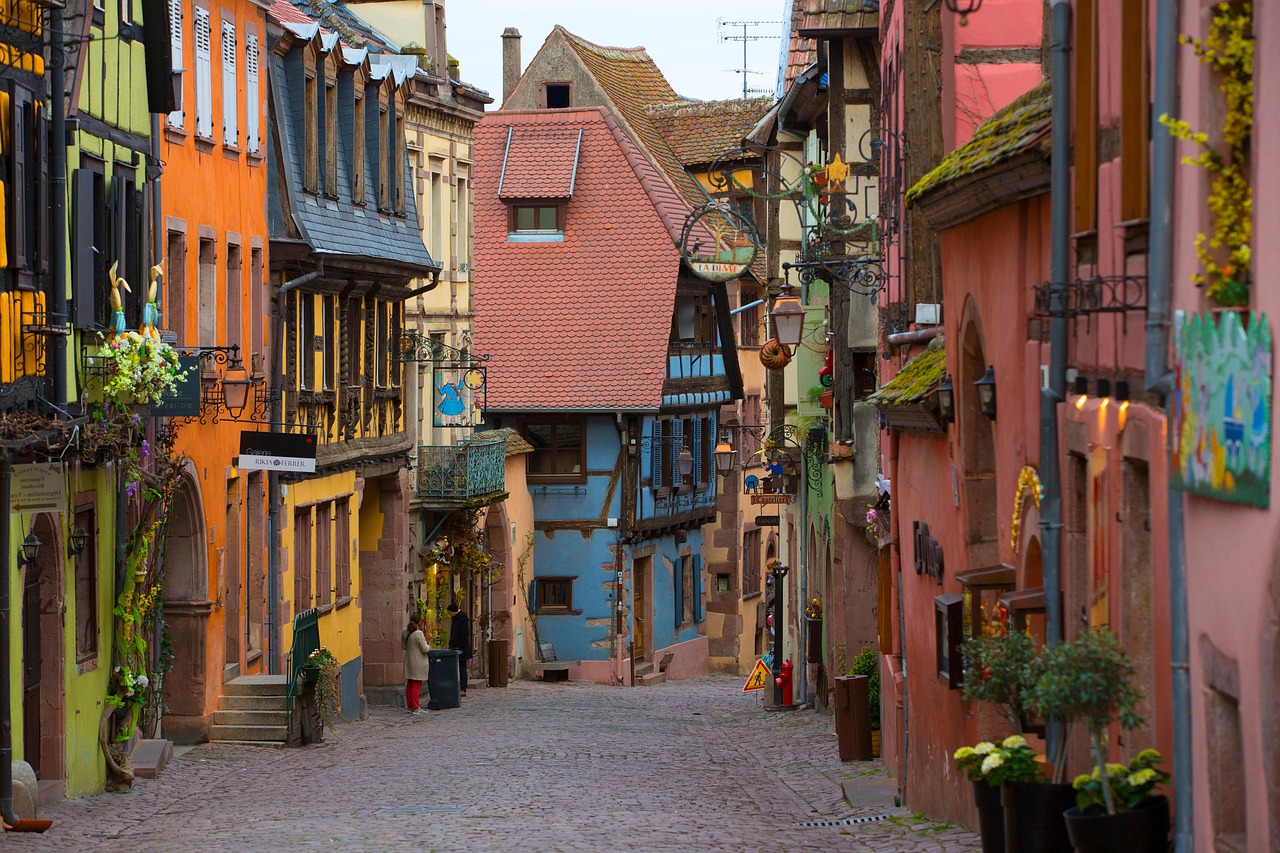 La beauté et la bête | Riquewhir - Riquewihr | Secret World Trip Planner