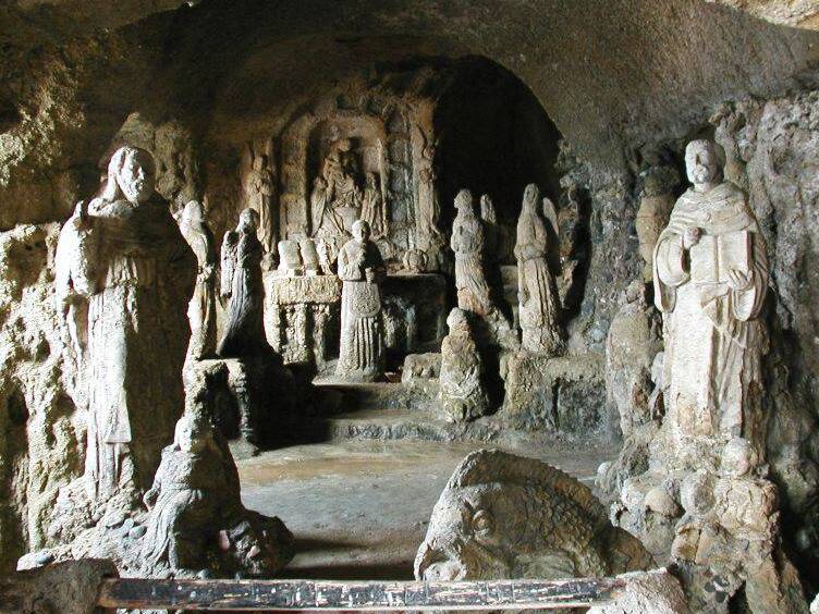 Kalabrien / Pizzo Calabro: kyrkan i berget - Pizzo | Secret World Trip Planner
