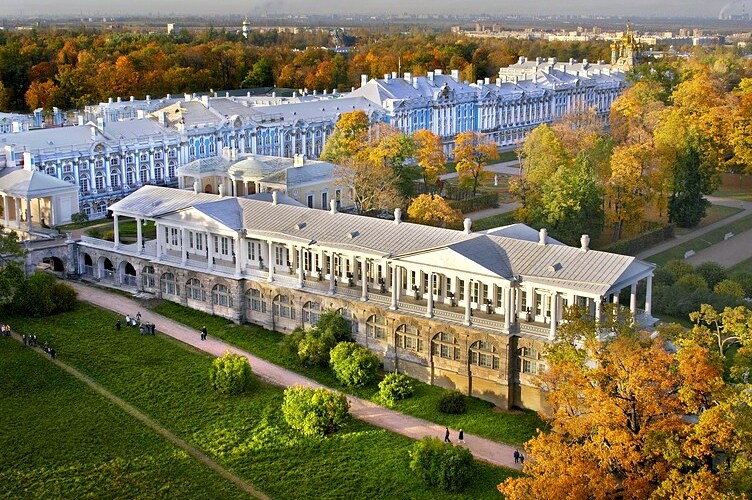 Sankt Petersburg: Tsarskoe Selo palace — Pushkin