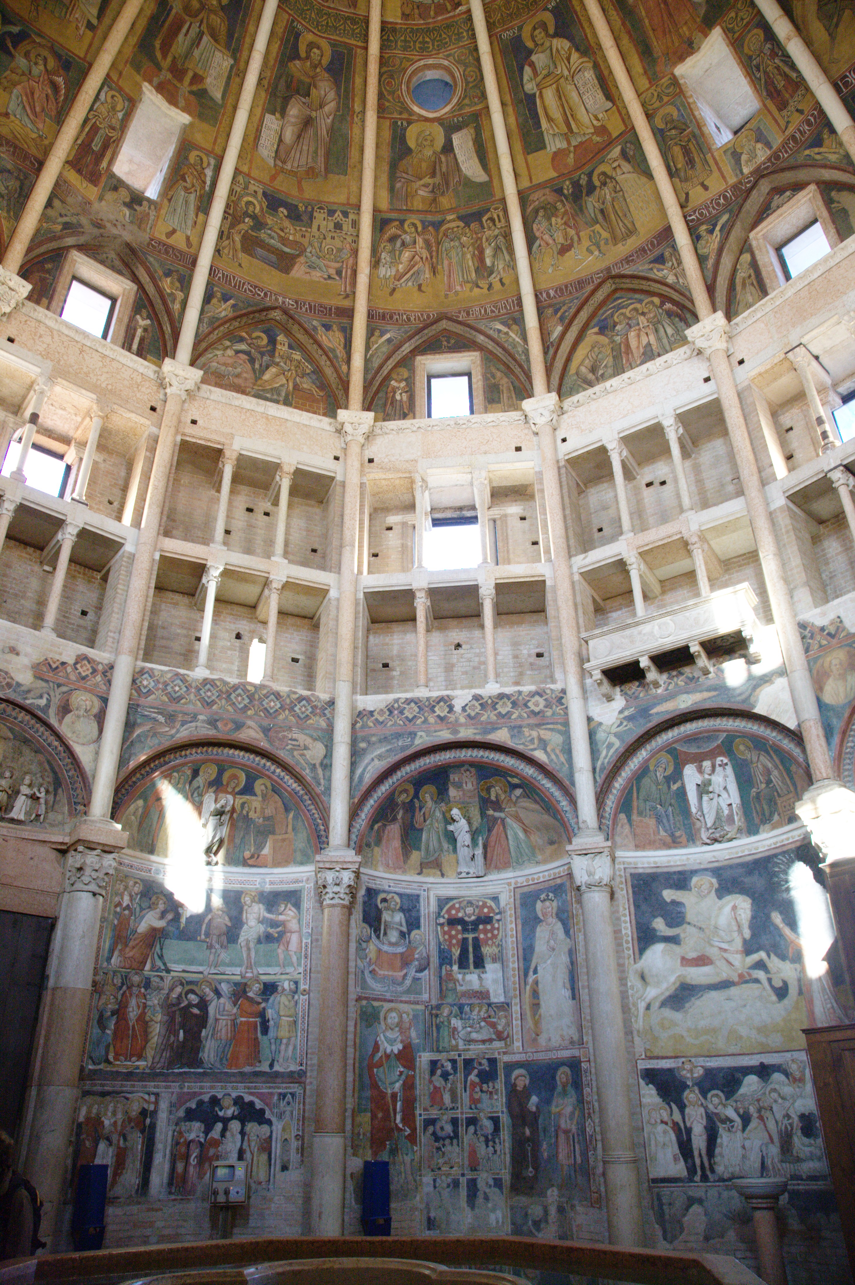 Baptisteri de Parma - Parma | Secret World Trip Planner