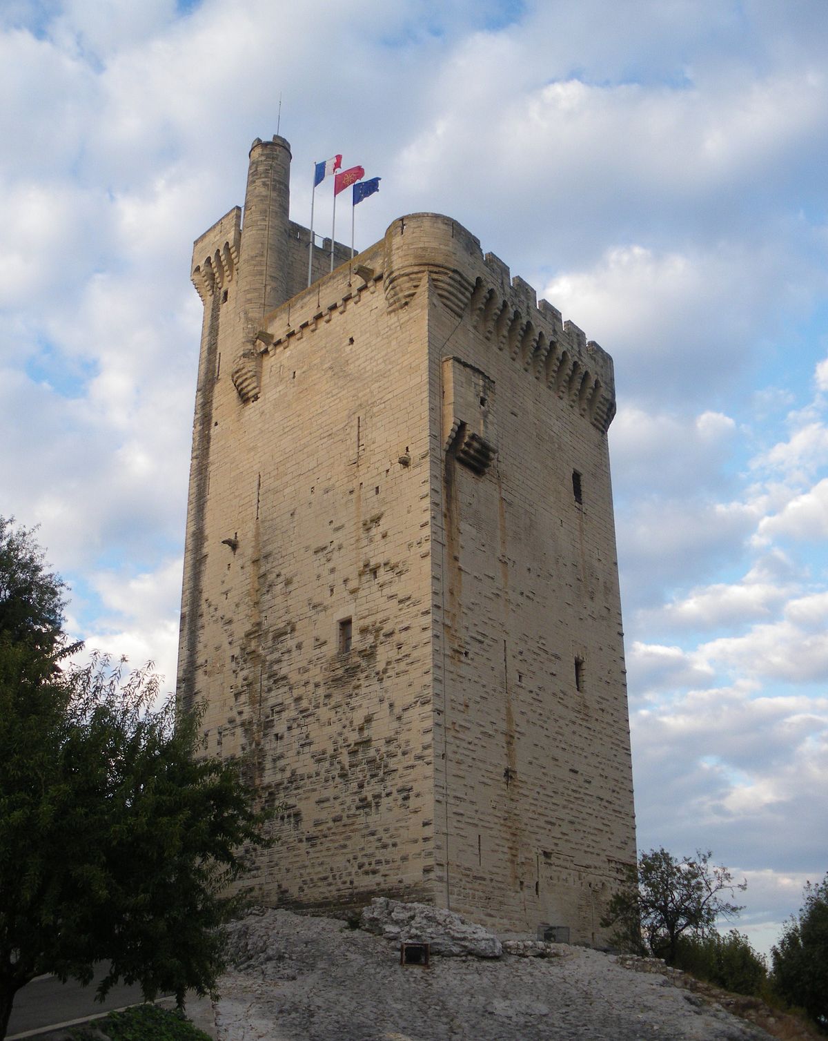 Philippe-le-Bel-Turm - Villeneuve-lès-Avignon | Secret World Trip Planner