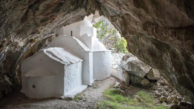 Chapelle de la Panagia Makrino - Kerkis | Secret World Trip Planner