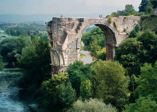 Jembatan Augustus - Narni | Secret World Trip Planner
