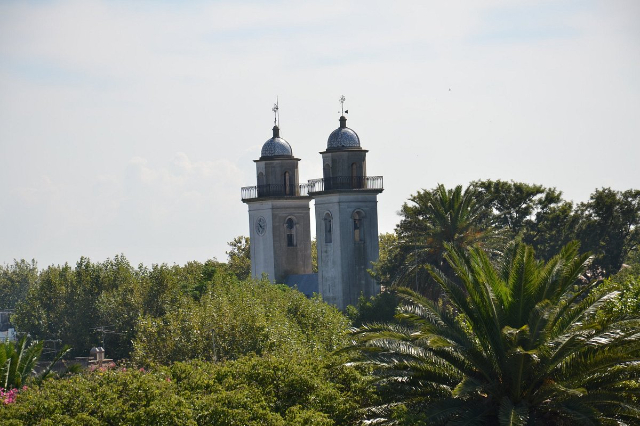 Kirche des Allerheiligsten Sakraments - Colonia Del Sacramento | Secret World Trip Planner