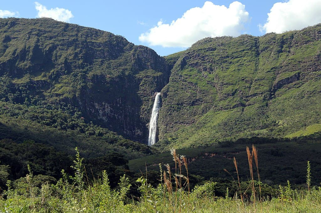 Casca D'Anta, the highest waterfalls in Brazil - São Roque de Minas - MG | Secret World Trip Planner