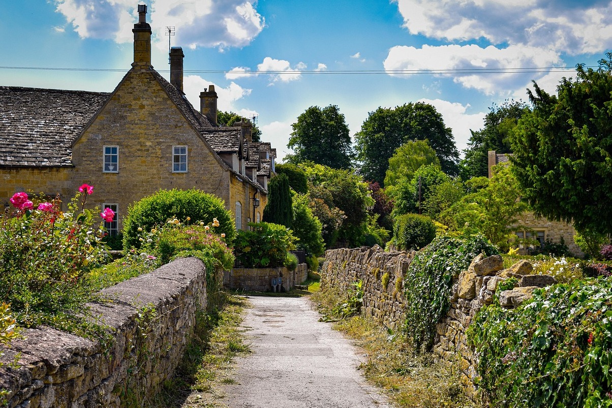 Cotswolds - Bibury | Secret World Trip Planner