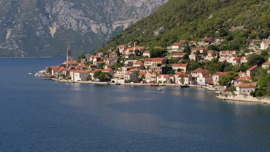Montenegro’s coast: Perast — Perasto