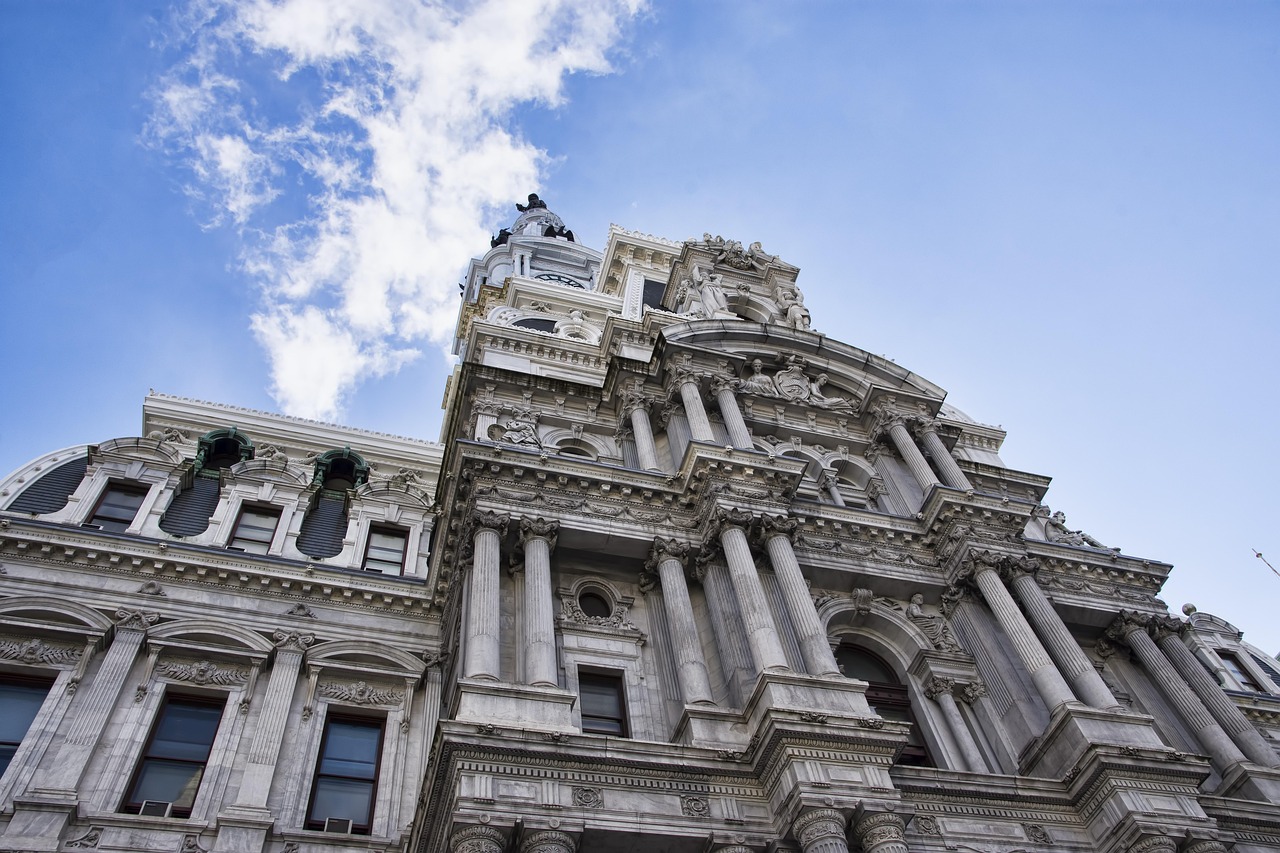 Philadelphie s'enorgueillit de posséder le plus grand hôtel de ville d'Amérique - Philadelphia | Secret World Trip Planner