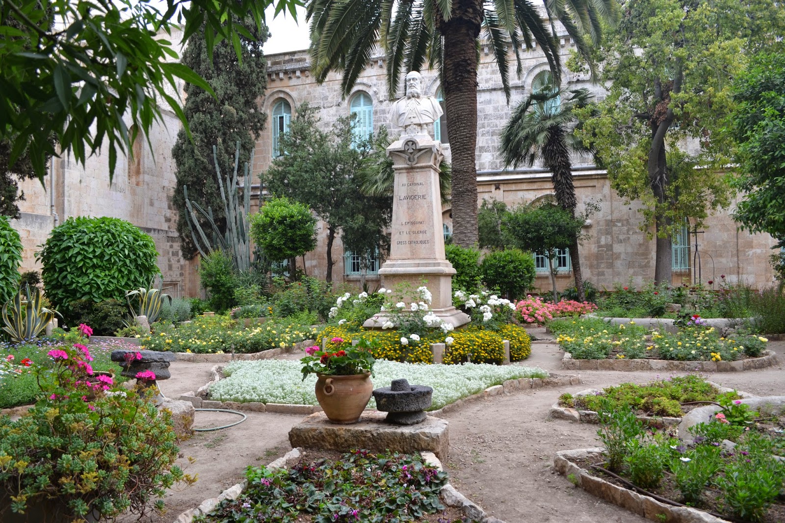 Lavigerie Garden ( Church of St Anne ) — Gerusalemme