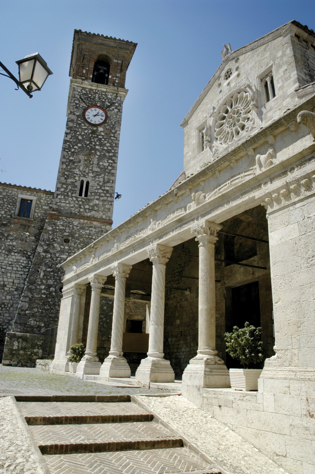 Église de Sainte-Marie de l'Assomption - Lugnano In Teverina | Secret World Trip Planner
