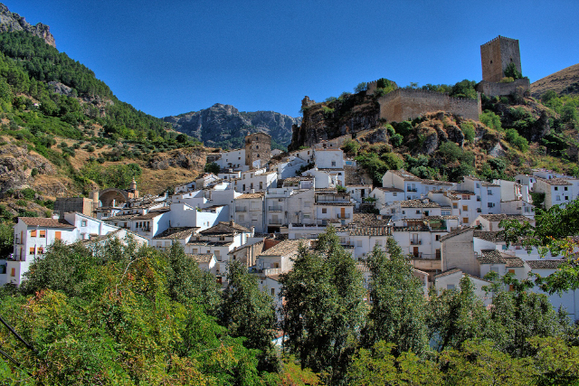 Le village de Zuheros - Zuheros | Secret World Trip Planner