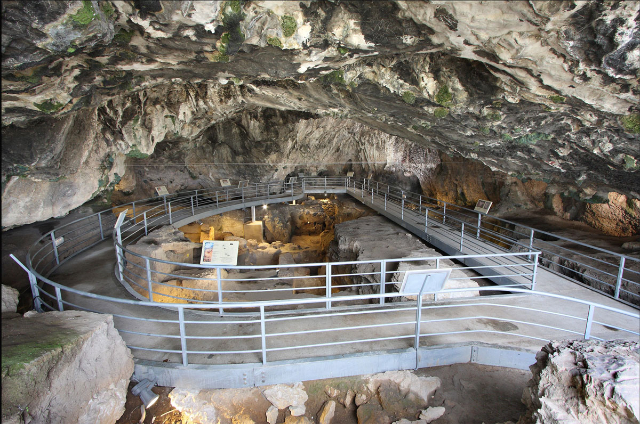 Grotta di Teopetra - Vasiliki | Secret World Trip Planner