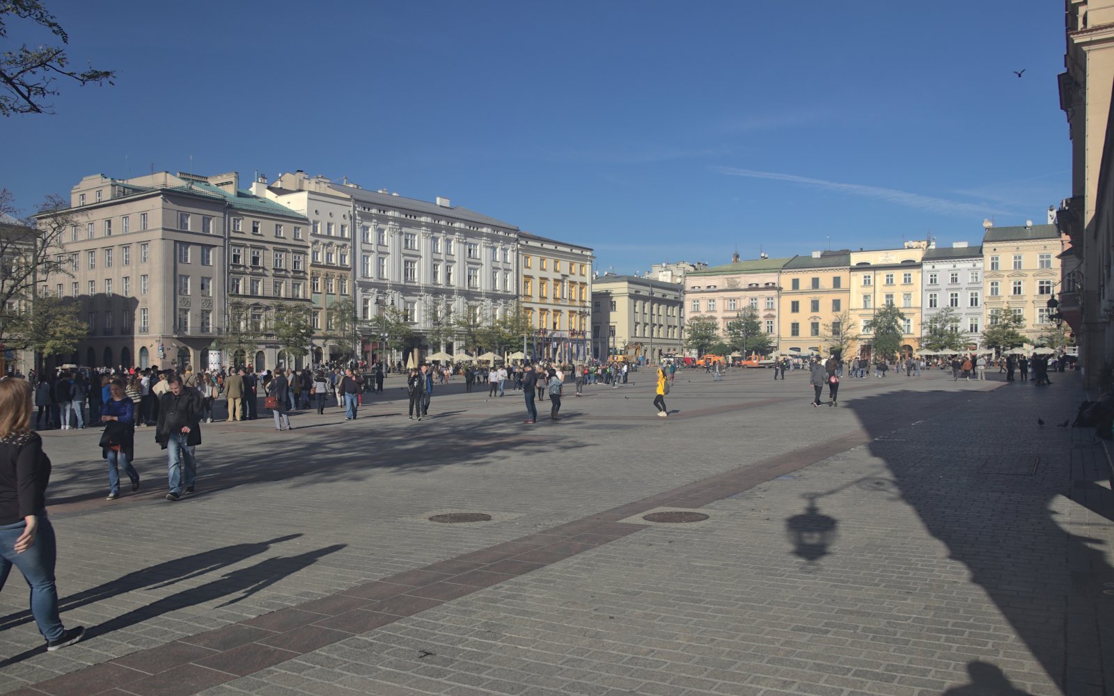 Cracovie | Rynek Glówny est la place principale de la ville. - Kraków | Secret World Trip Planner