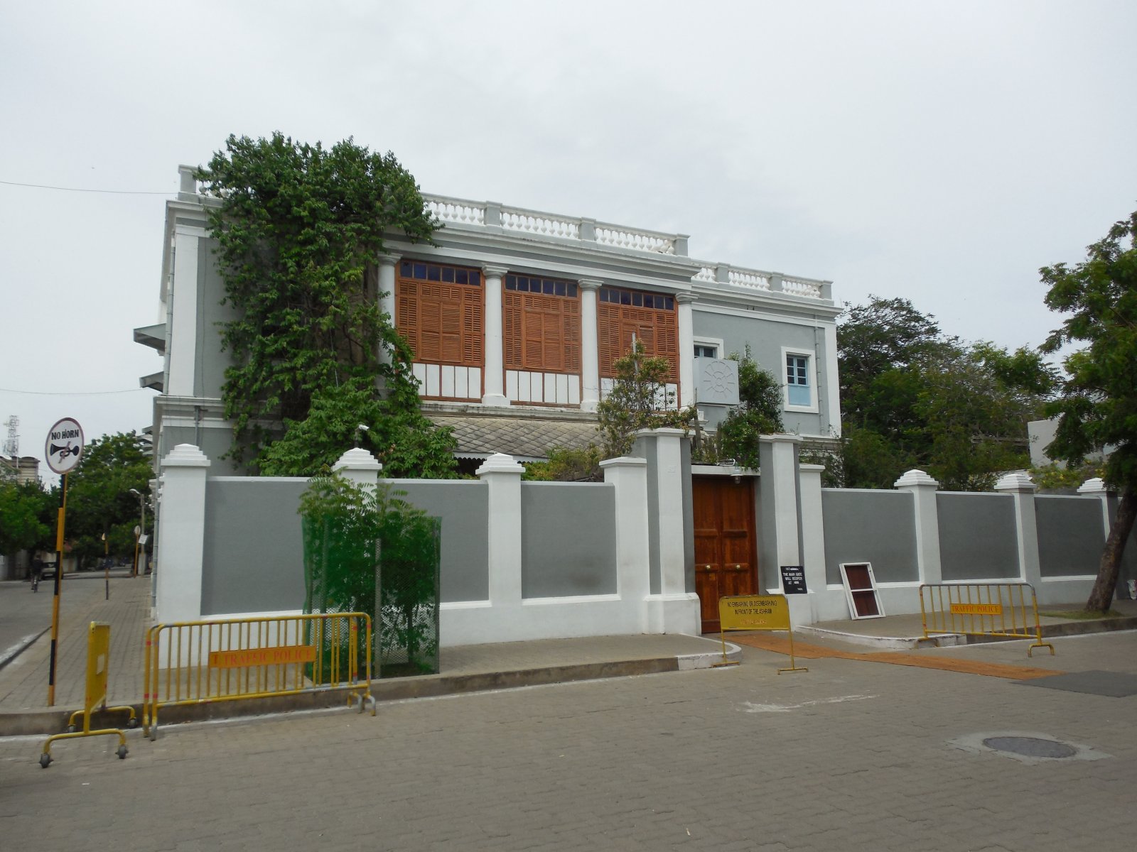 The Sri Aurobindo Ashram - Puducherry | Secret World Trip Planner