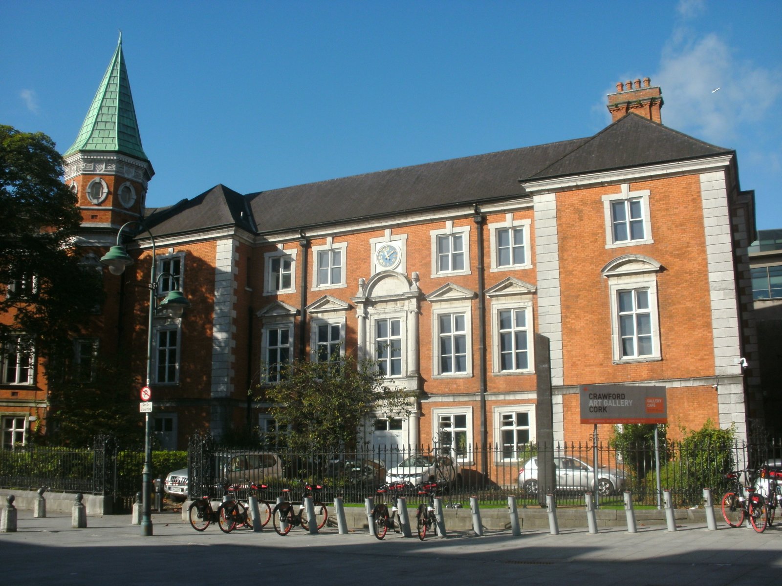 Galerie d'art Crawford - Cork | Secret World Trip Planner