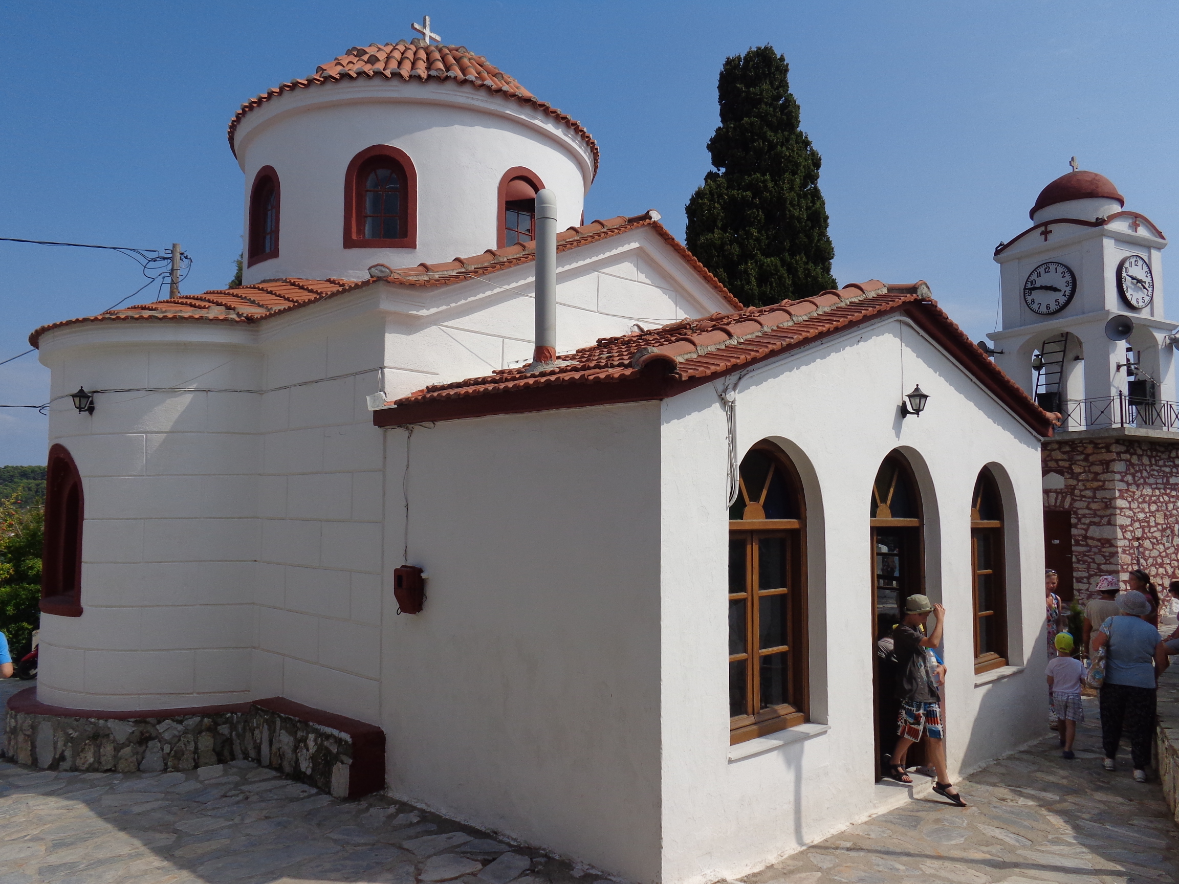 Skiathos: a jewel of Greece - Secret World - Sciato | Secret World Trip Planner
