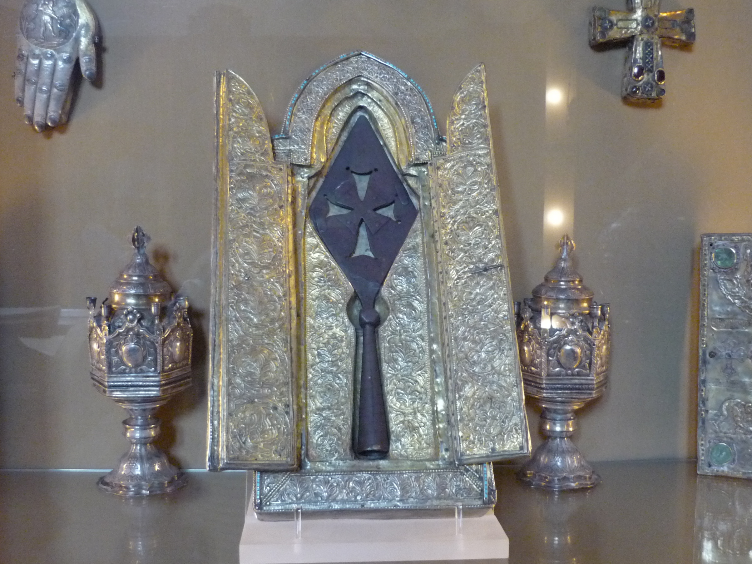 The Holy Lance of Keghart...the mysterious relics — Vagharshapat