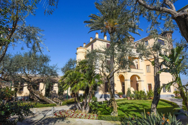 ヴィラークロフォード - Sant'Agnello | Secret World Trip Planner