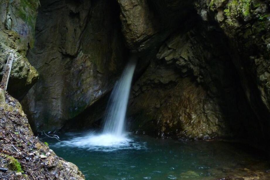trentino : la cascade de Gorg d'abiss - Tiarno di Sotto | Secret World Trip Planner