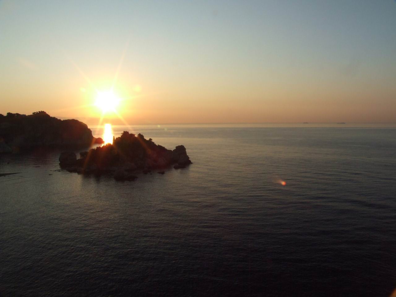 Isola Bella : la plus belle plage de Taormina - Isola Bella | Secret World Trip Planner