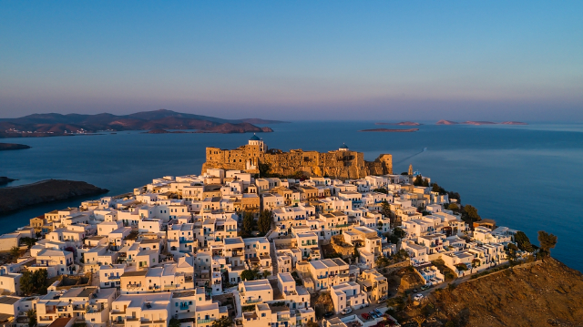 Astypalea : Un mélange unique de charme du Dodécanèse et des Cyclades, situé au cœur de l'île d'Astypalea. — Astypalea
