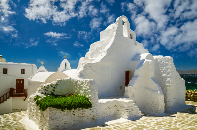 Église de Panagia Paraportiani - Mikonos | Secret World Trip Planner