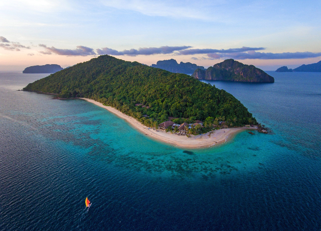 El Nido's Pangulasian Island — El Nido