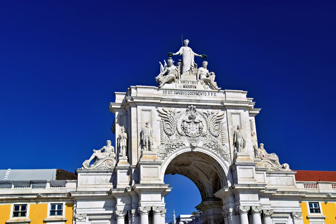 Rua Augusta Arch: en av de största attraktionerna i Lissabon - Lisboa | Secret World Trip Planner