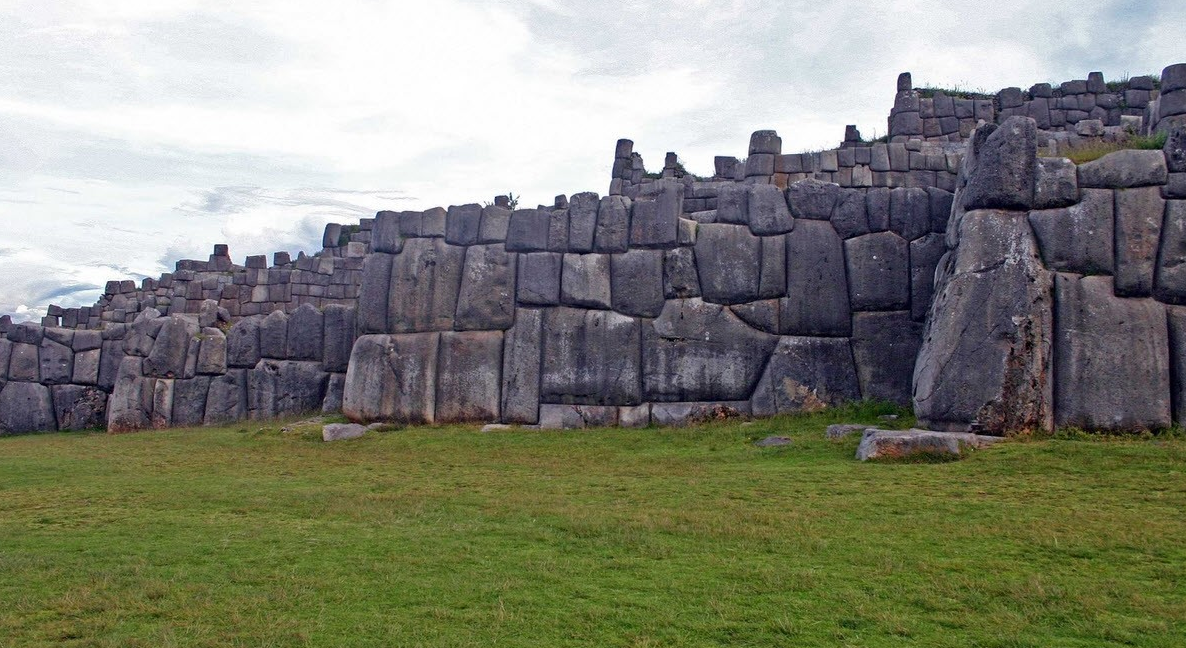 Sacsayuman au Machu Picchu — Cusco