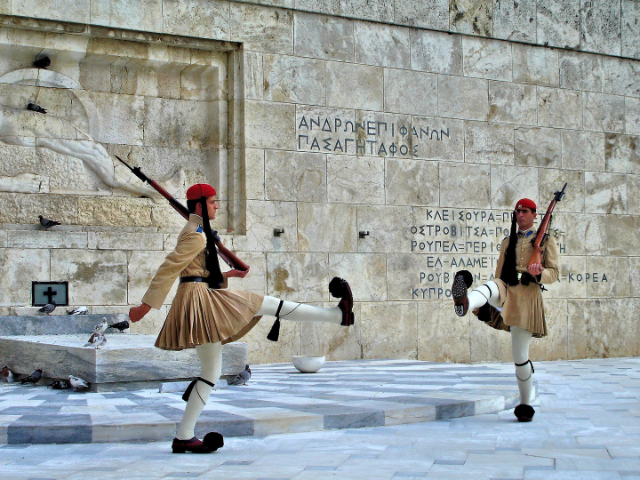 Die Ablösung der Wachen - Monument to the Unknown Soldier | Secret World Trip Planner