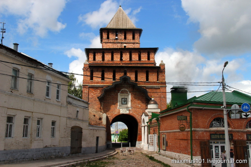Kolomna Kremlin - Staroe Bobrenevo | Secret World Trip Planner