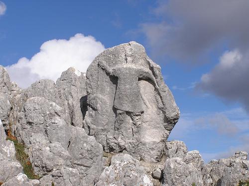 Antece, Un Guerrer De Pedra de 2.500 anys - Sant'Angelo A Fasanella | Secret World Trip Planner