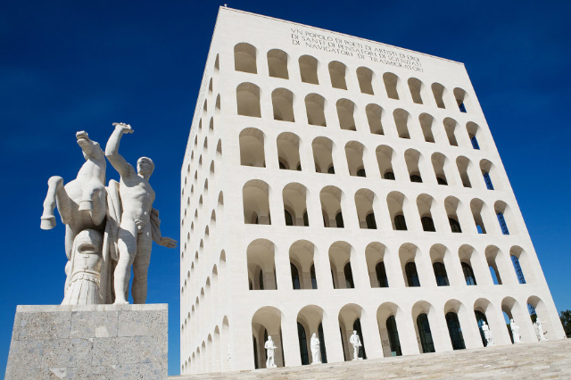 Palais de la civilisation italienne - Roma | Secret World Trip Planner