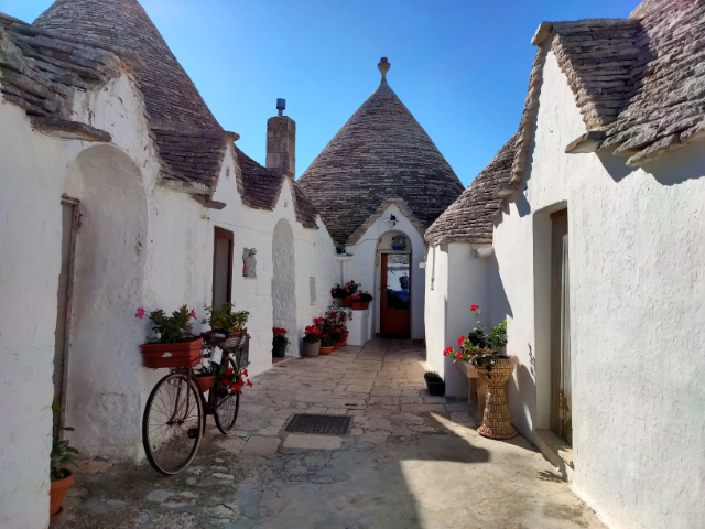 Aia Piccola ضلع - Alberobello | Secret World Trip Planner