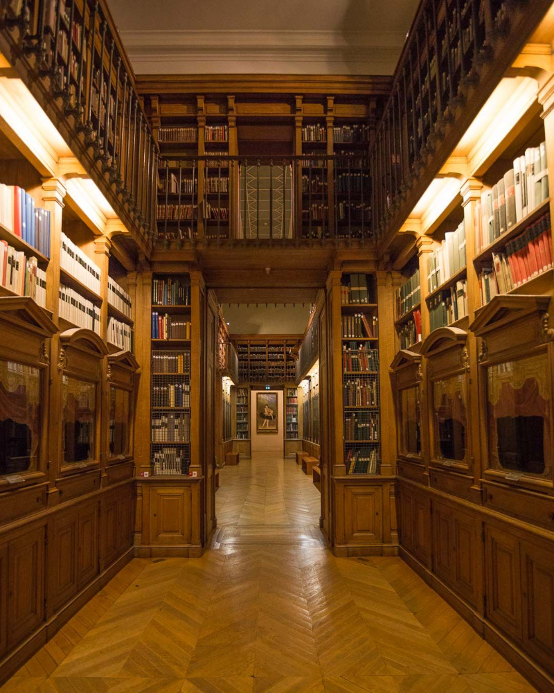 Bibliothèque-パリ国立オペラ座美術館 - Paris | Secret World Trip Planner