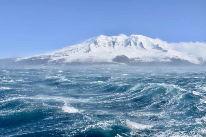 Île Heard - Heard Island | Secret World Trip Planner
