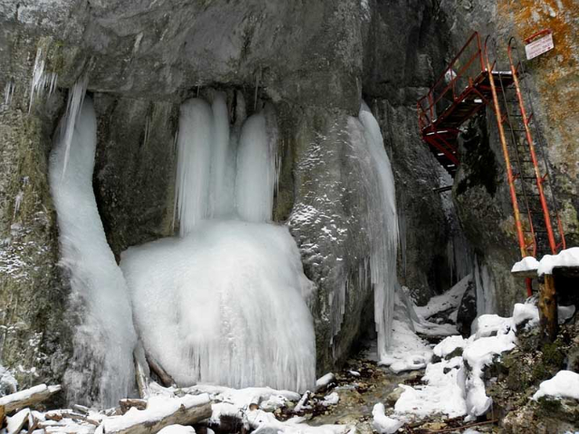 Tamina Waterfall - Unnamed Road | Secret World Trip Planner