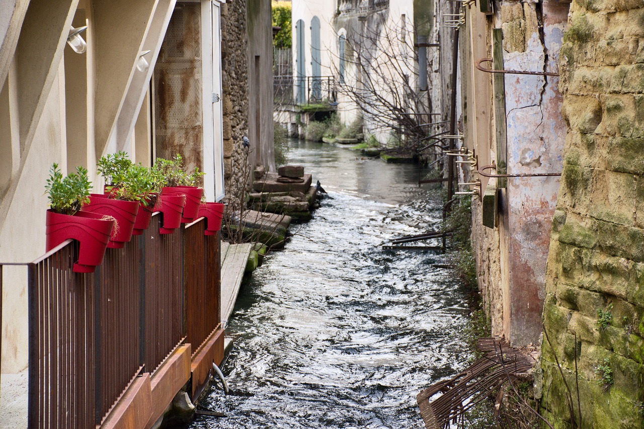 L'Isle-sur-la-Sorgue, la Venise de Contado Venassino - L'Isle-sur-la-Sorgue | Secret World Trip Planner