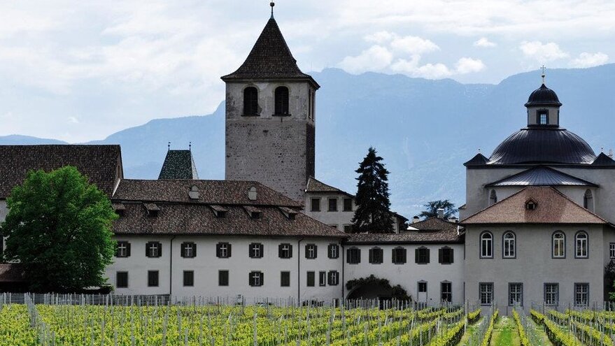 L'abbaye de Muri-Gries - Bolzano | Secret World Trip Planner
