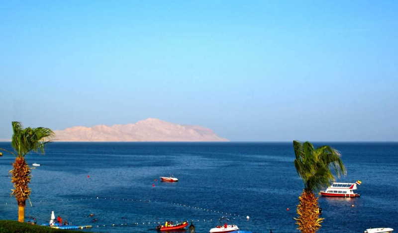 Île Tiran — Isola di Tiran 49732