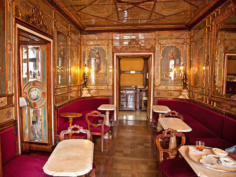 Caffè Florian, Venedik - Venezia | Secret World Trip Planner