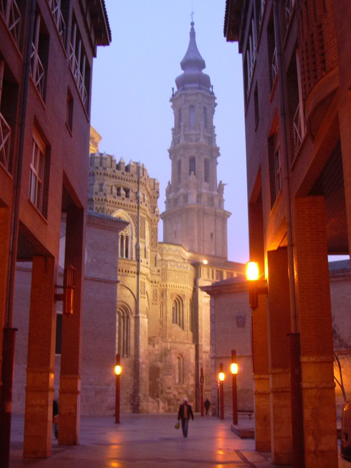 Cathédrale de Salvador à Saragoza - Zaragoza | Secret World Trip Planner