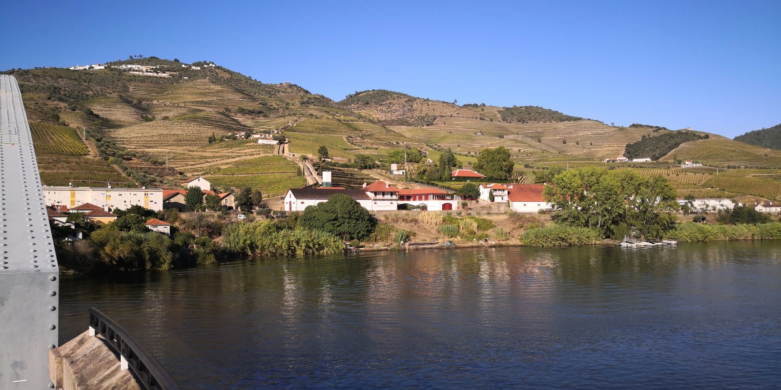 Quinta do Bomfim a famous and emblematic ‘Estates’ - Pinhão, Alijo | Secret World Trip Planner
