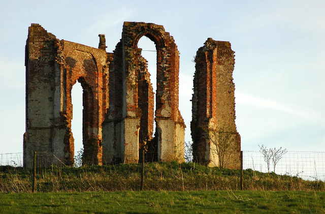 Vandalischer Turm - South Harting | Secret World Trip Planner