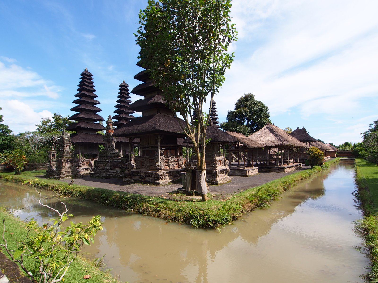 Taman Ayun Temple, a landmark in the village of Mengwi - Kabupaten Badung | Secret World Trip Planner