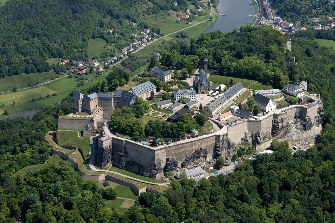 La forteresse imprenable de Koenigstein — Königstein