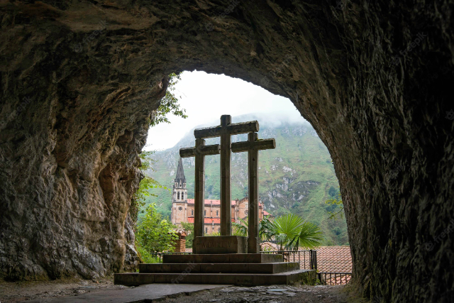 Sanctuaire de Covadonga - Covadonga | Secret World Trip Planner